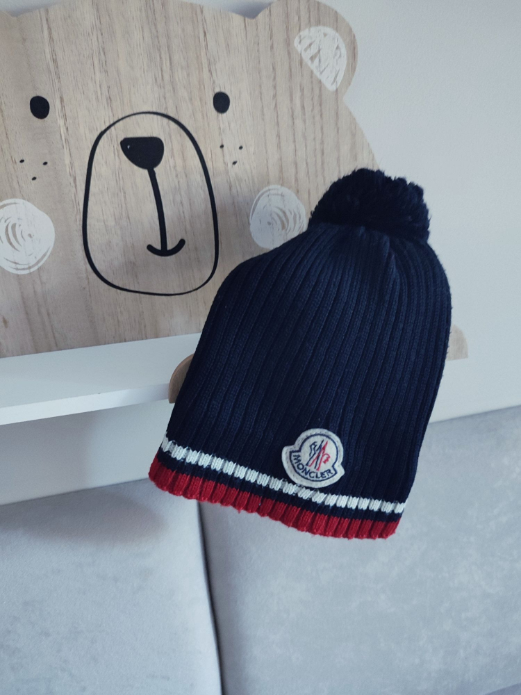 Czapka 3-6 m Moncler